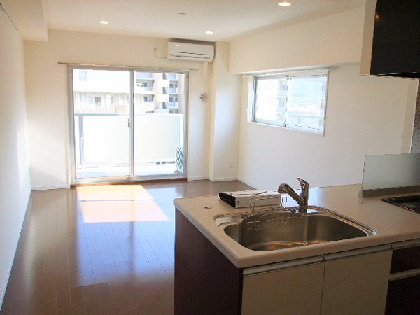 ロイヤルパークスリバーサイド リビング