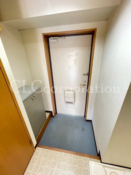 カリンライフ 玄関