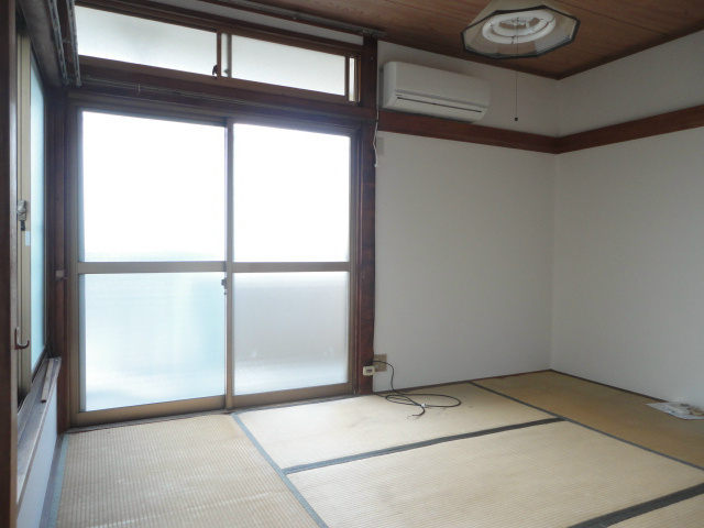 アパルトイトー リビング