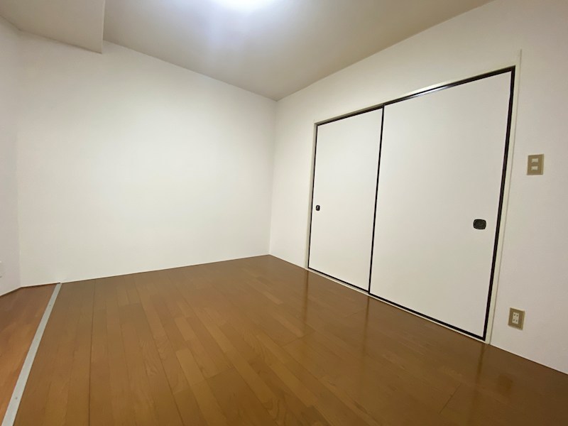 ノヴェルコート  ベッドルーム