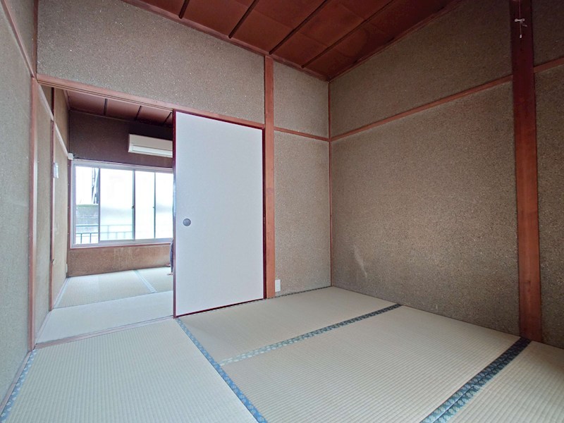 よろこぶ荘 ベッドルーム