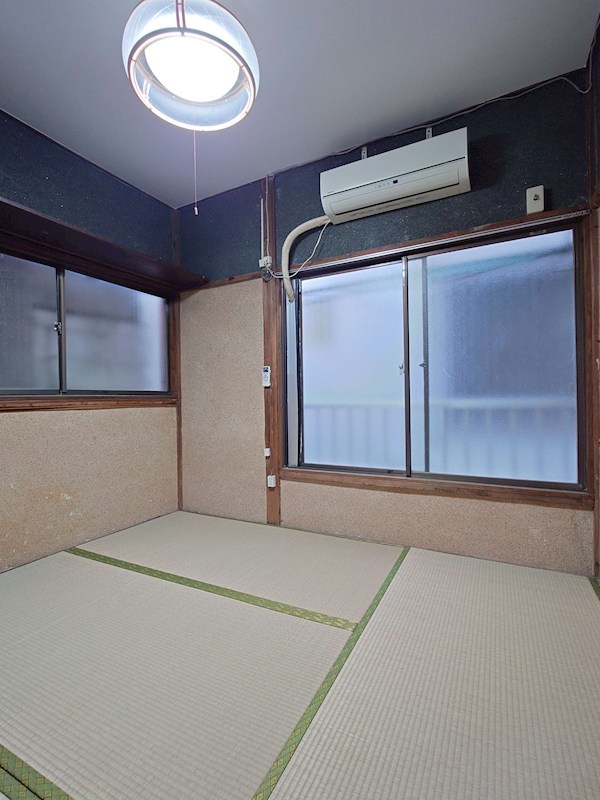 沢井アパート リビング