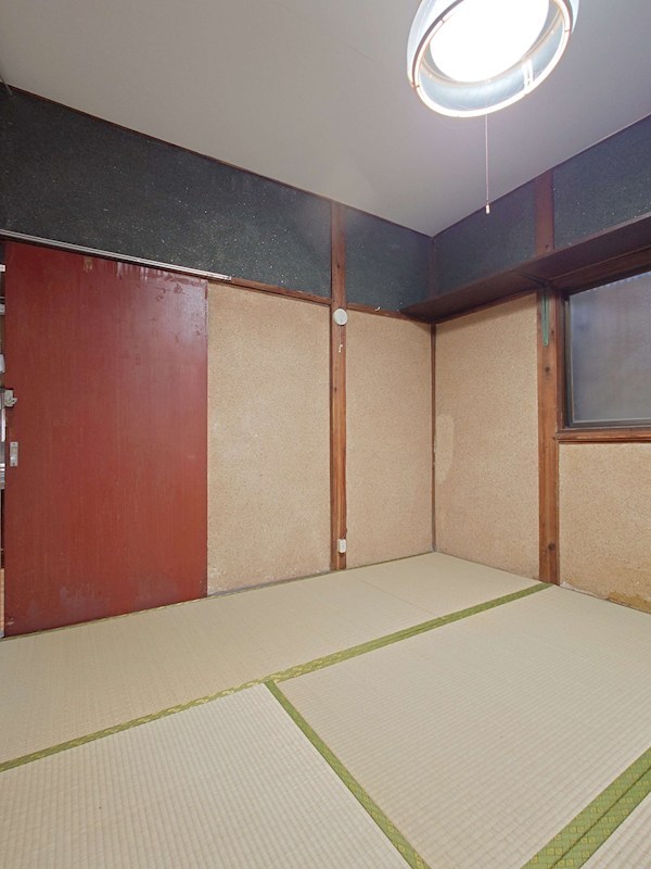 沢井アパート ベッドルーム