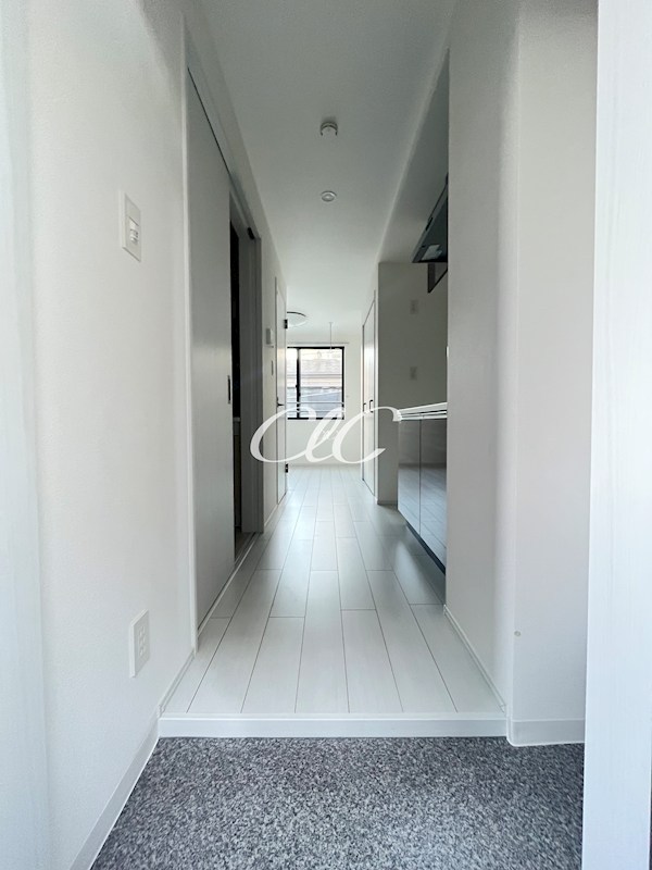 コルビジェⅣ 玄関