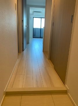 Solast Square綾瀬 玄関