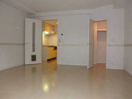 ロイヤルKJ ベッドルーム