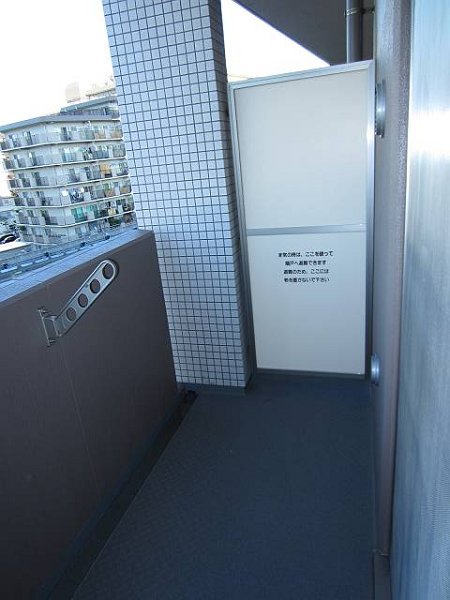 ロイヤルKJ ベランダ