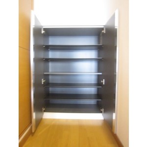 サンライズヤマト 玄関