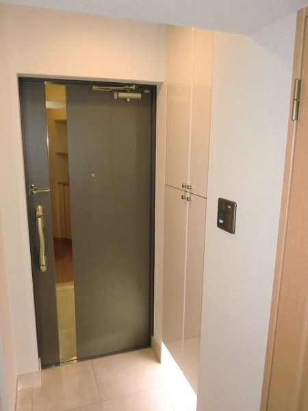 ZOOM銀座2丁目Second 玄関