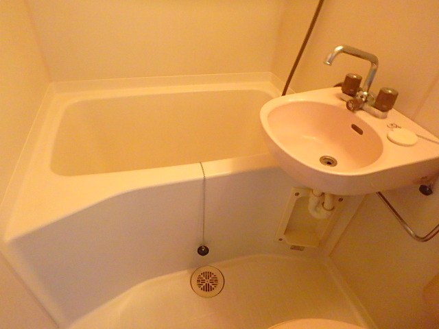 リオハイツ駒三 その他4