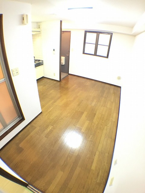 リオハイツ駒三 ベッドルーム