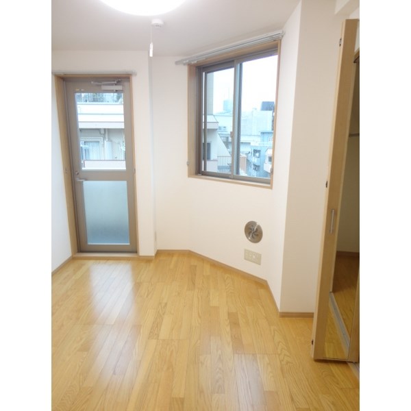 ロイヤルシティ西日暮里  リビング