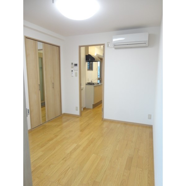 ロイヤルシティ西日暮里  ベッドルーム