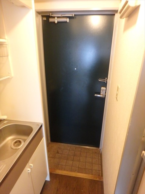 ディアコートカナスギ 玄関