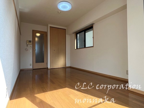 リバーサイド富岡 ベッドルーム