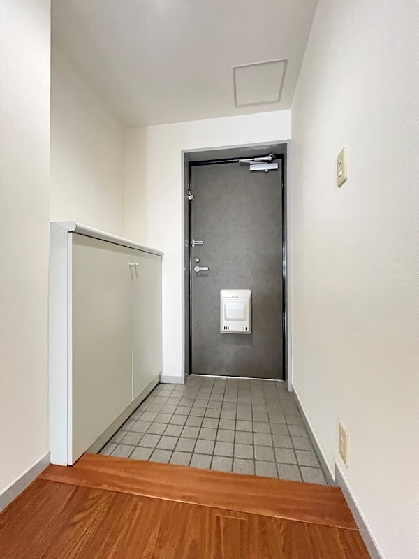 コンフォリア北葛西 玄関