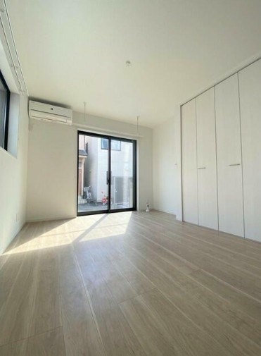 コモド本木 ベッドルーム