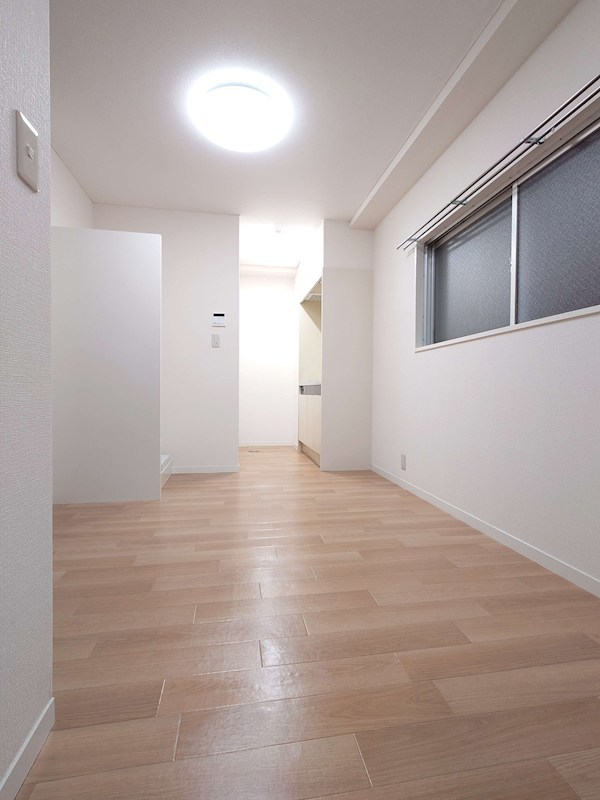 森坂ビル リビング