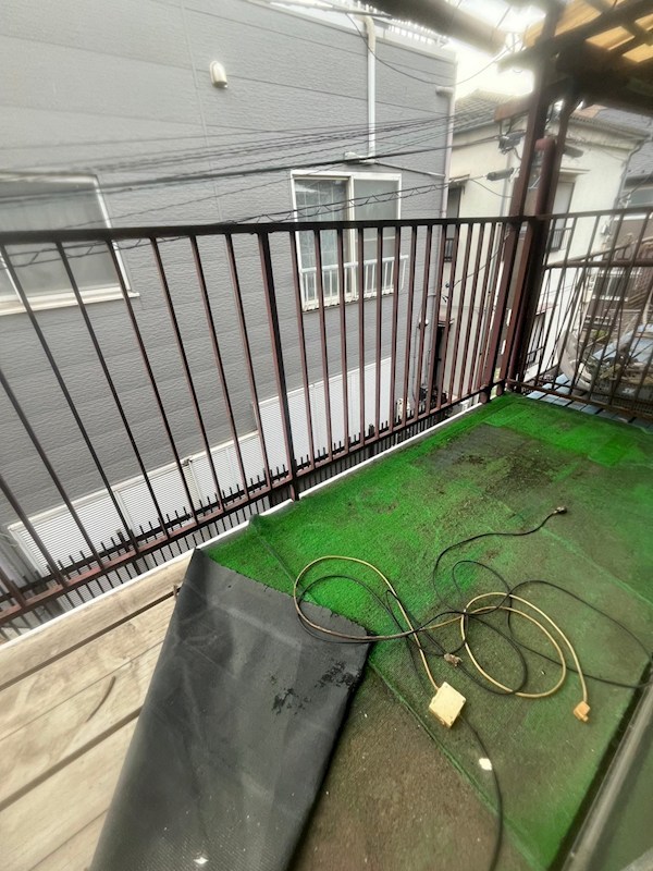 鷲澤方貸家 ベランダ