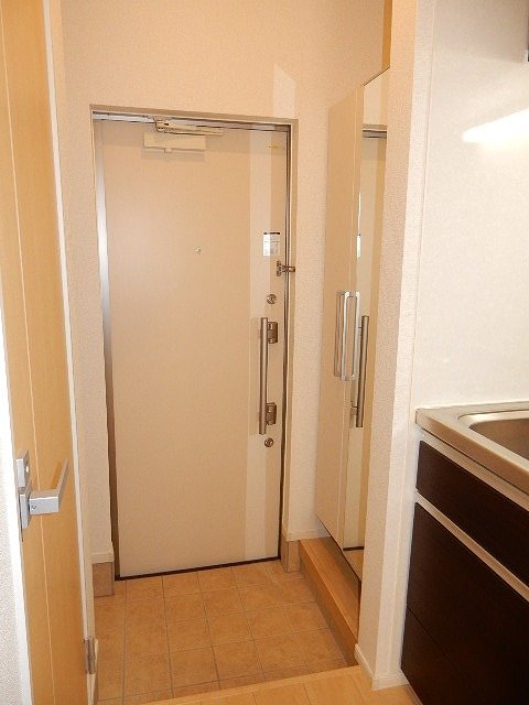 クローバーヒル 玄関