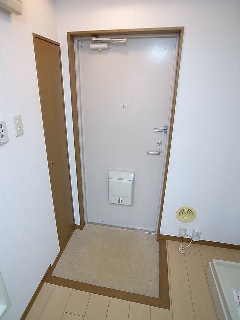 プライムコート 玄関