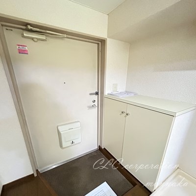 リバティパレス  玄関