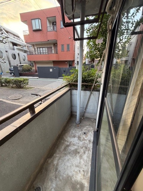 Y&amp;rsquo;ｓマンション ベランダ