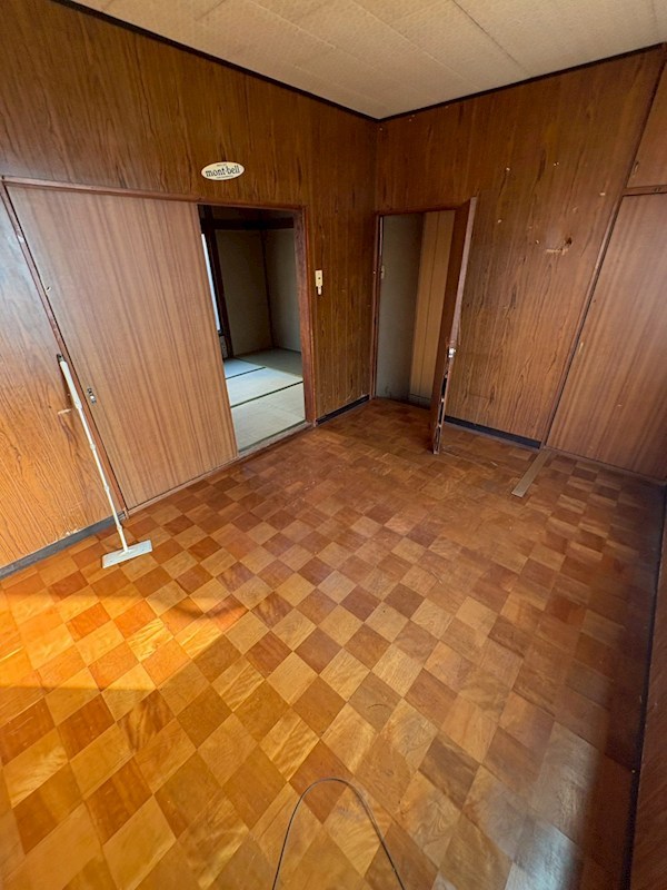 渡辺方貸家 ベッドルーム