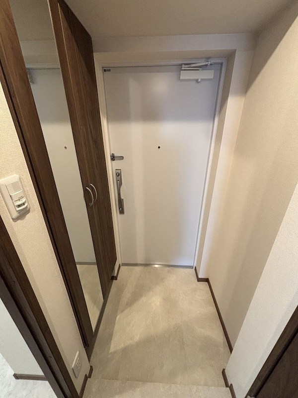 ラグゼナ平井サウス 玄関