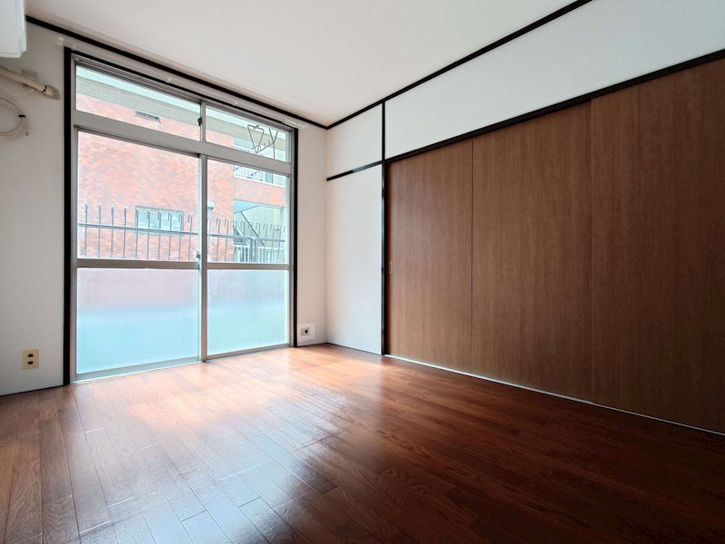 コーポウエダ ベッドルーム