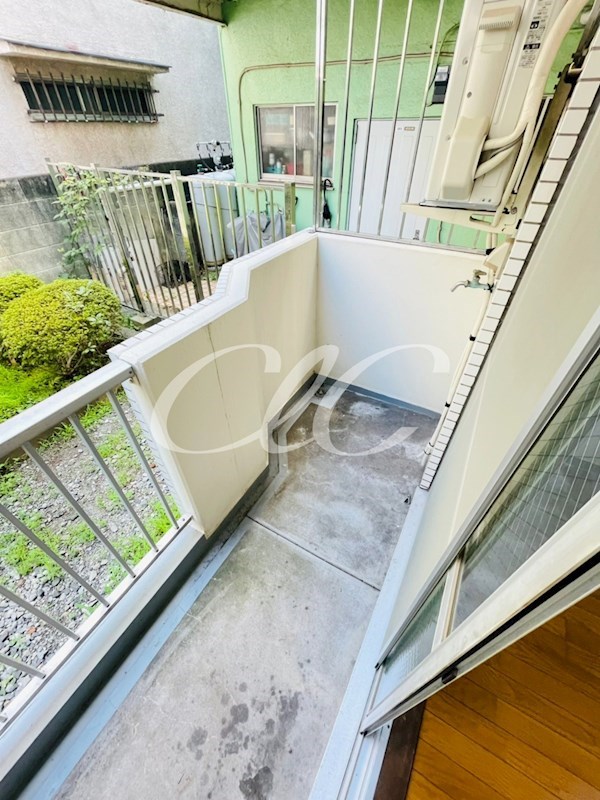 シティハイムカネカ ベランダ