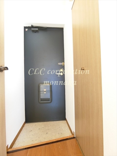 クオリアコート 玄関