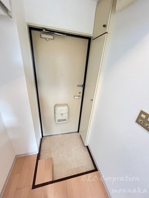 メゾンクレール 玄関