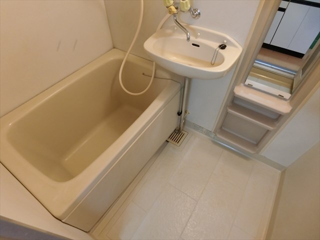 熊の前ビル（くまのまえビル)  風呂画像