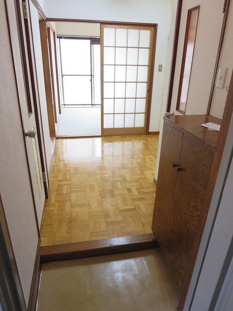 ＭＴハイツ 玄関