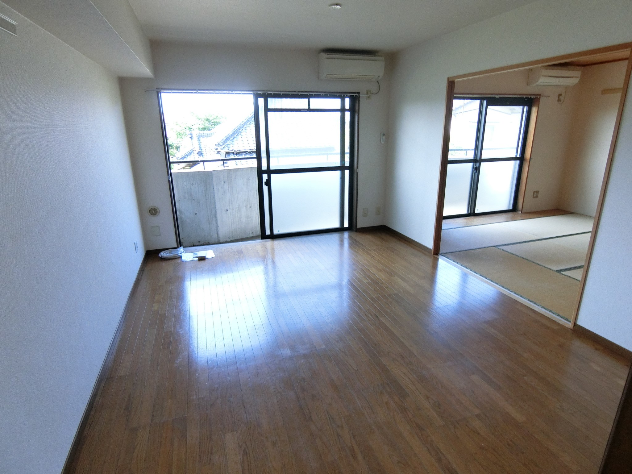 アベニール リビング