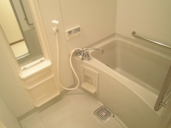 ウエストアローム 風呂画像