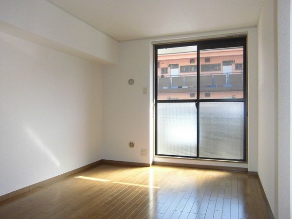 ウエストアローム ベッドルーム