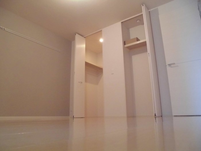 AROUSE ベッドルーム