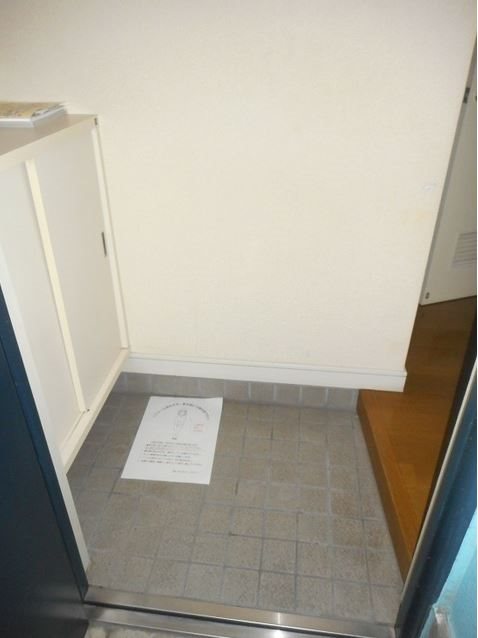 ブルーハイム 玄関