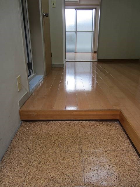 高畑マンション   玄関