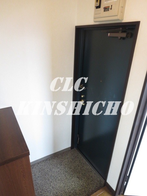 サンハイツみのり 玄関