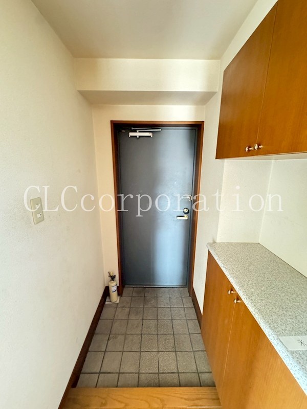 マルソ松が谷 玄関