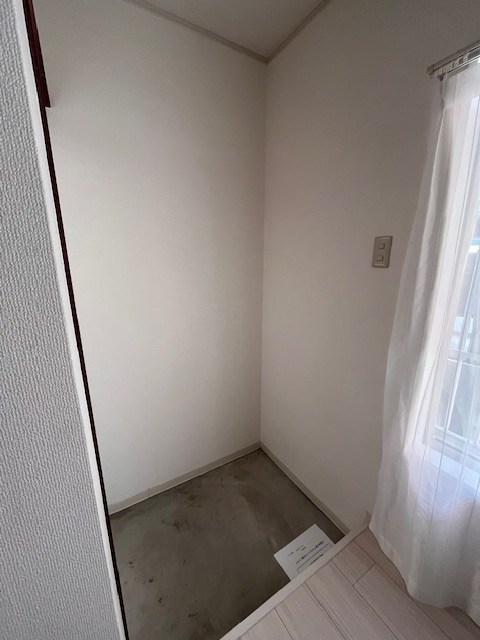 メゾンブラン中島 玄関