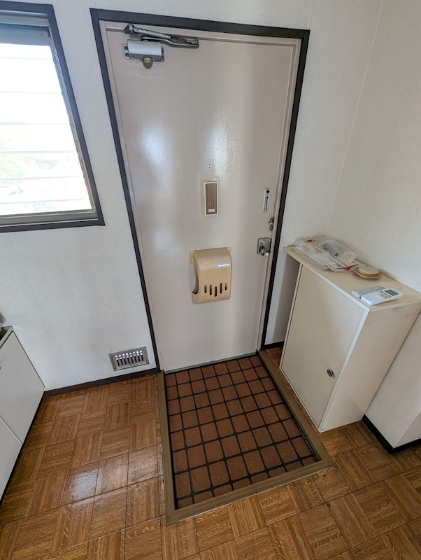 サンハイツ 玄関