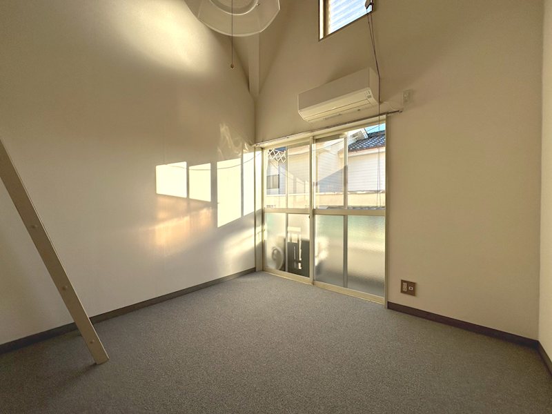 フラワーハイム リビング