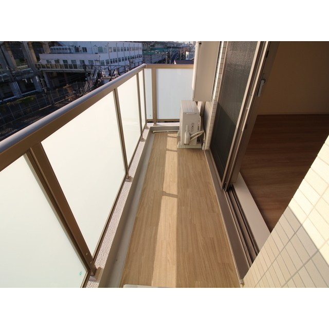 プレール・ドゥーク上中里 ベランダ