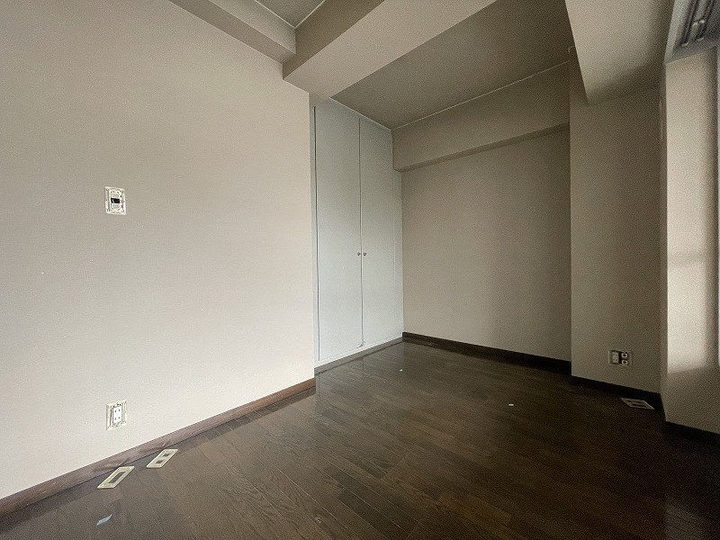 クリスタルタワー ベッドルーム