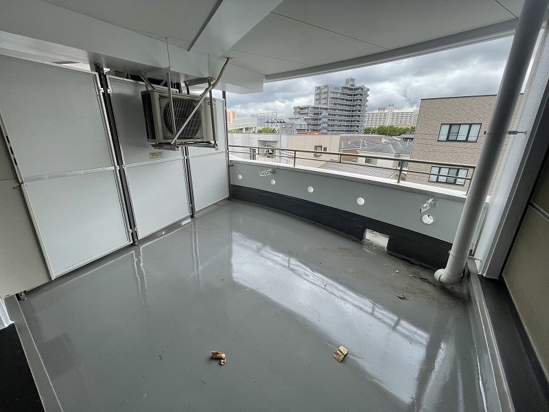 クリスタルタワー ベランダ