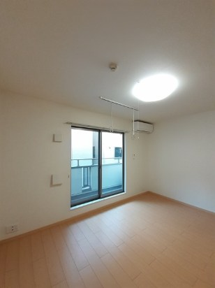 リバーパークK ベッドルーム